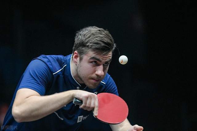 攻防两端均 攻防两端均